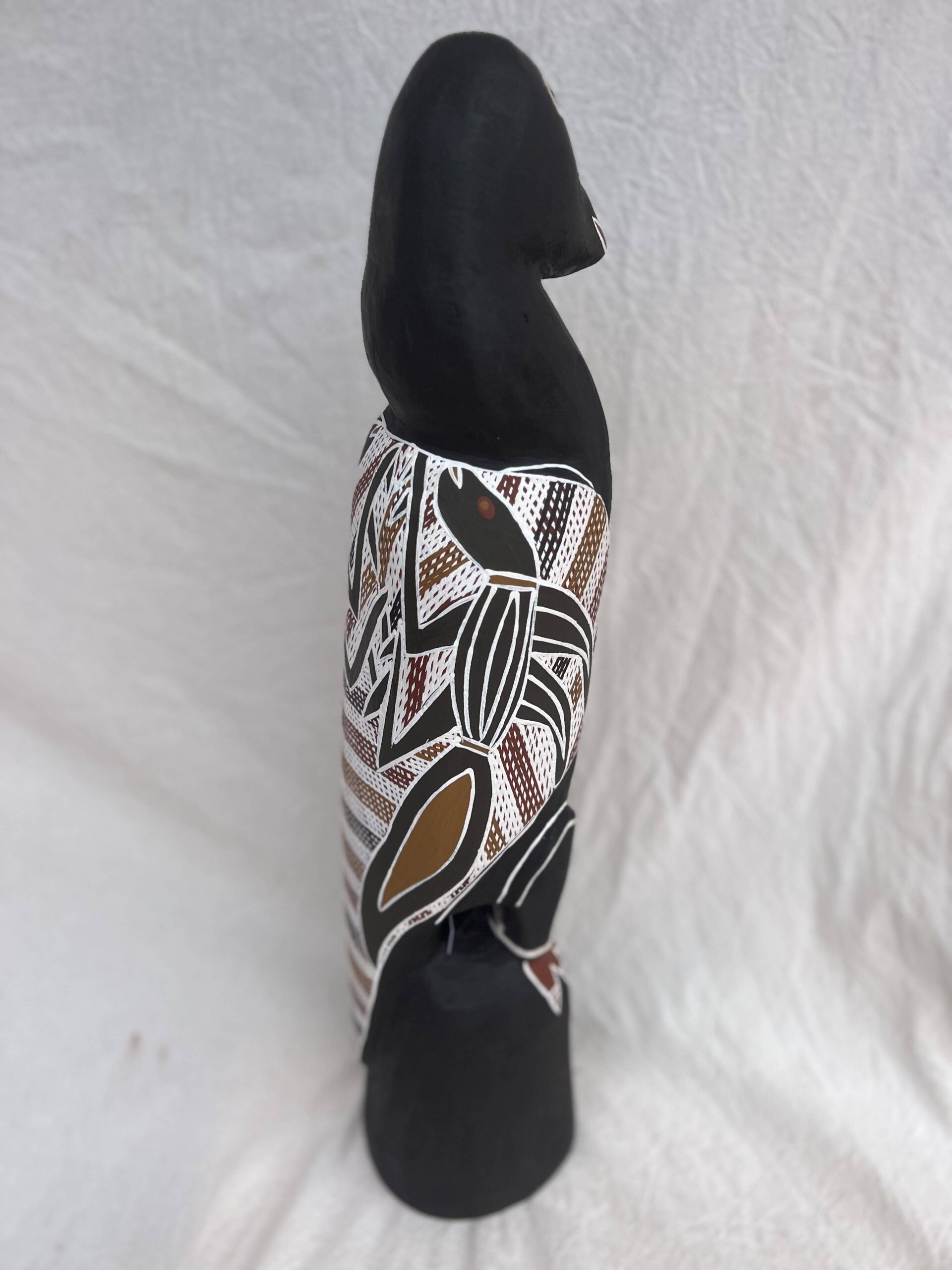 Wäk (Crow) - Sculpture - Judy Gurruwiwi