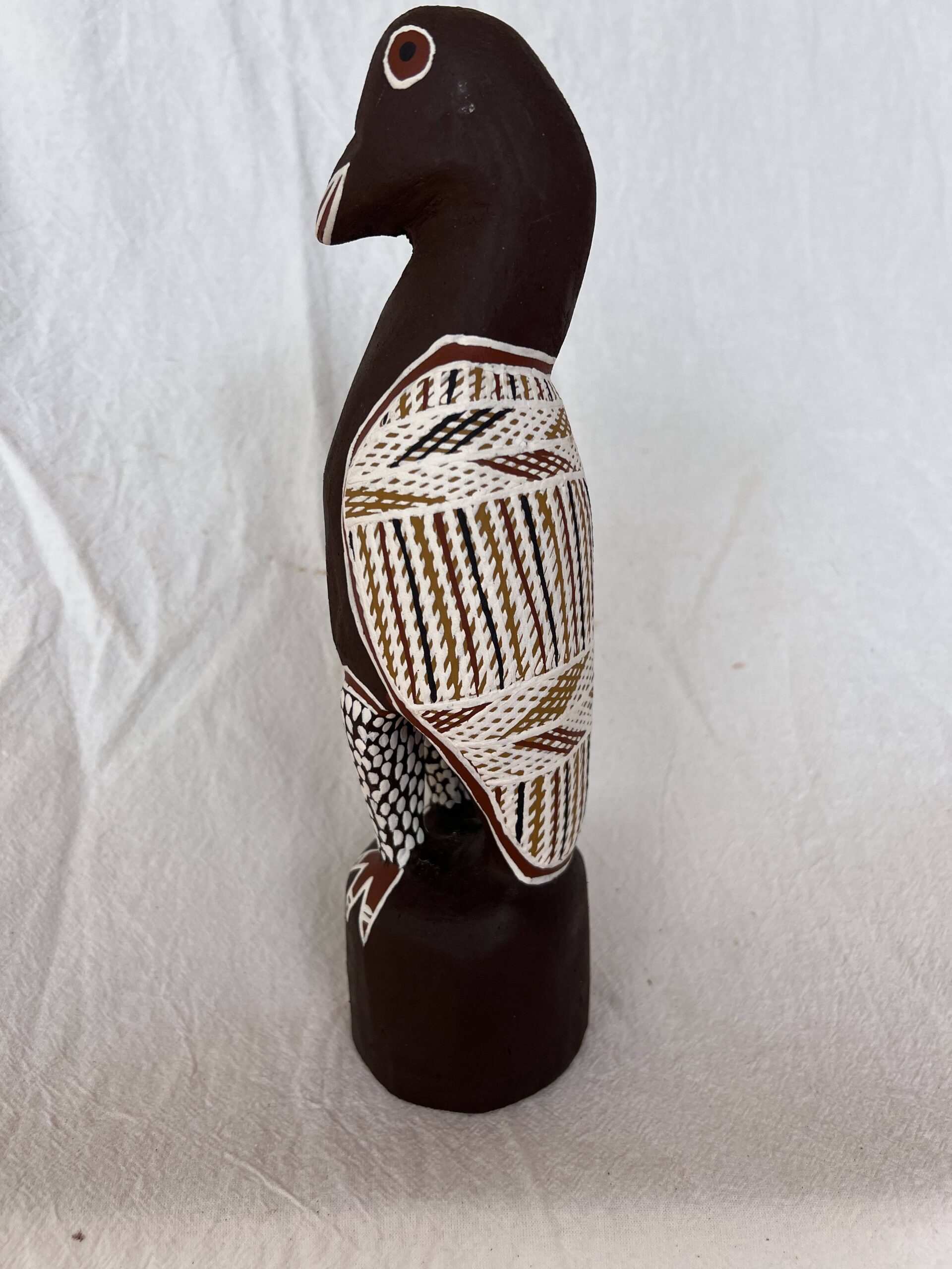 Wäk (Crow) - Sculpture - Judy Gurruwiwi