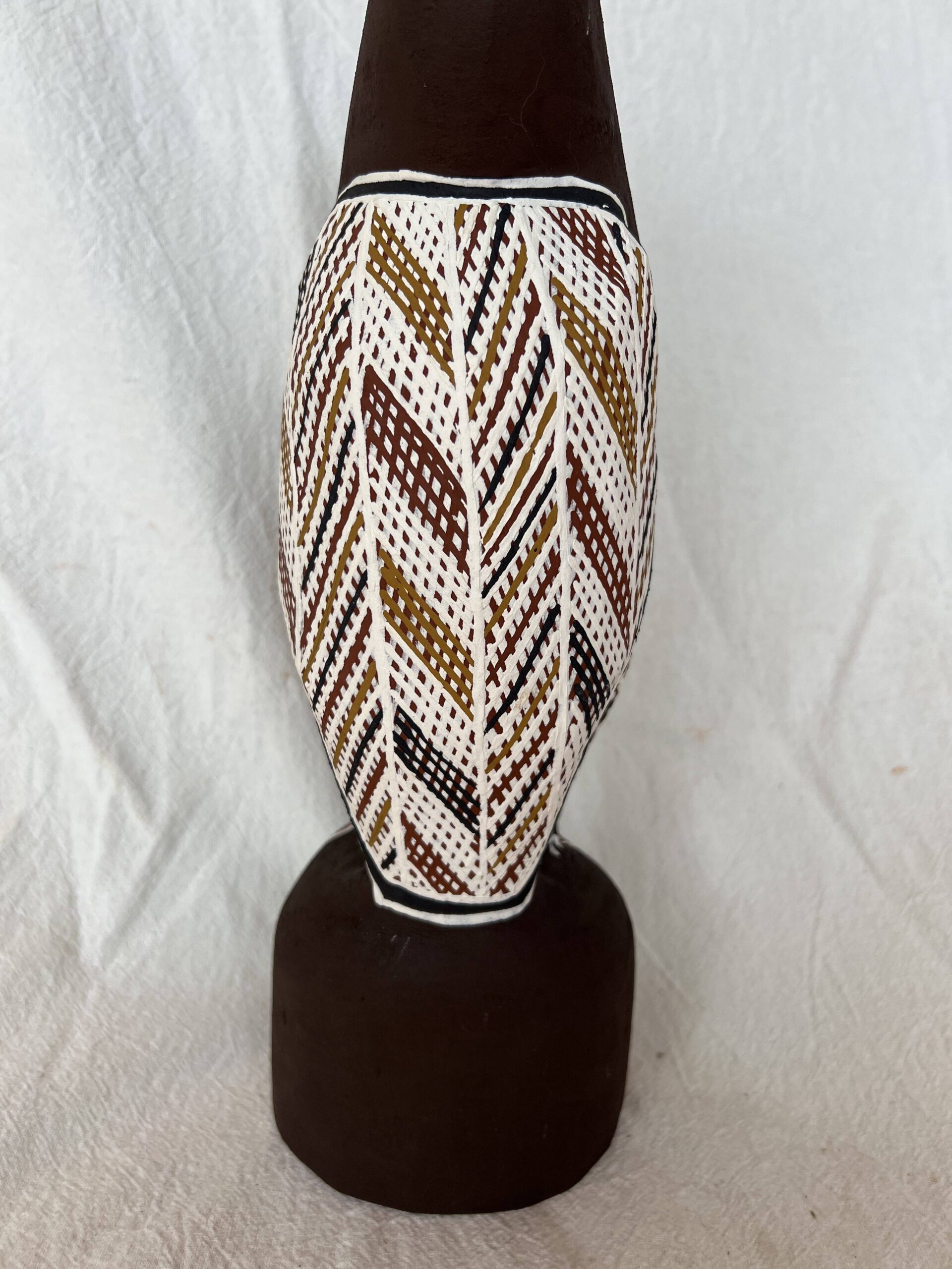 Wäk (Crow) - Sculpture - Judy Gurruwiwi